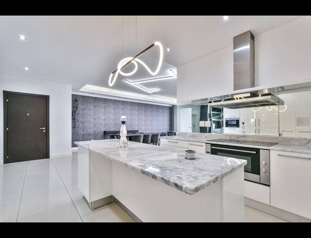 2 BEDROOM APARTMENT FOR SALE IN HOUGHTON